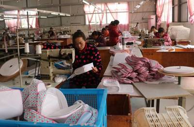 銅陵文明網(wǎng):胥壩鄉(xiāng)實施&ldquo;鳳還巢&rdquo;工程 讓女村民實現(xiàn)家門口就業(yè)